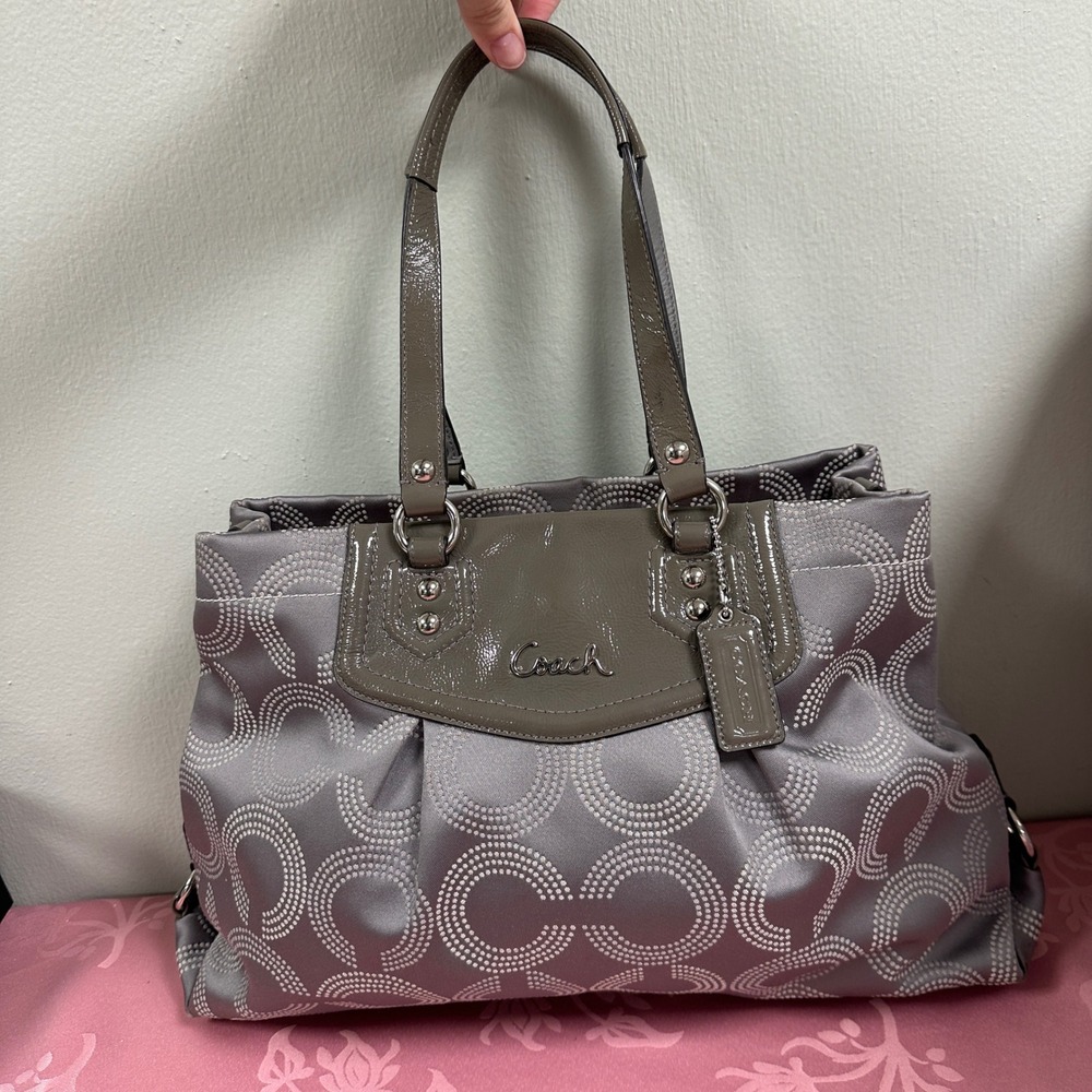 Coach Signature Dot Maggie Shoulder Bag Gray Taupe F20049
